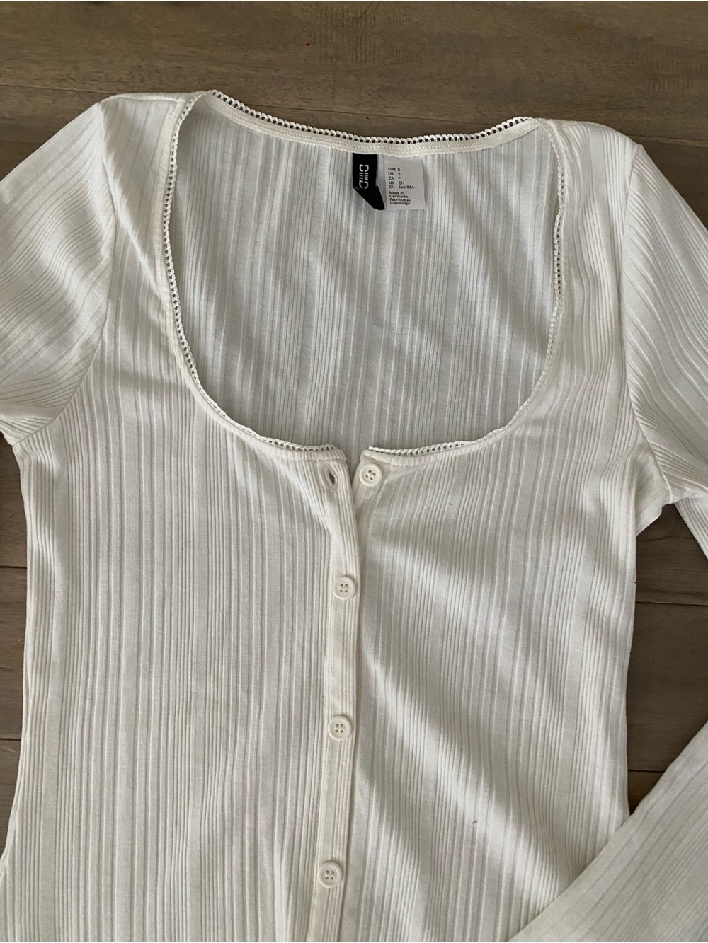 H&M Cream Ribbed Button-Front Long Sleeve Dress - Picture 2 of 6